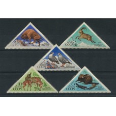 FAUNA SALVAJE RUSIA SERIE COMPLETA DE ESTAMPILLAS TRIANGULARES MINT